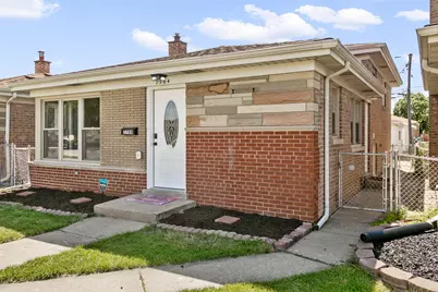7704 McVicker Avenue, Burbank, IL 60459 - Photo 1