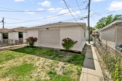 7704 McVicker Avenue, Burbank, IL 60459 - Photo 18