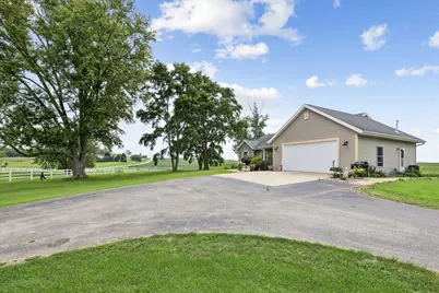 12433 Prairie Center Road, Union Grove, IL 61270 - Photo 4