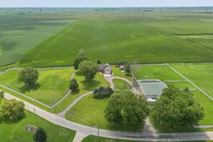 12433 Prairie Center Rd, Morrison, IL 61270 - Photo 48