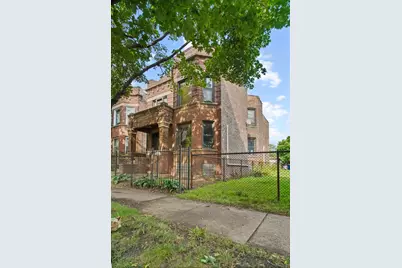 6215 S Evans Avenue, Chicago, IL 60637 - Photo 2