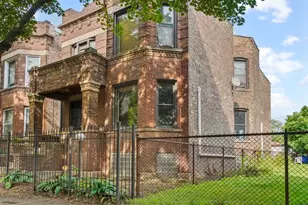 6215 S Evans Ave, Chicago, IL 60637 - Photo 2