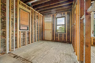 6215 S Evans Ave, Chicago, IL 60637 - Photo 8