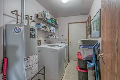 2512 Live Oak Drive, Crest Hill, IL 60403 - Photo 10