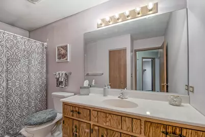2512 Live Oak Drive, Crest Hill, IL 60403 - Photo 12