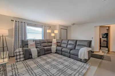 2512 Live Oak Drive, Crest Hill, IL 60403 - Photo 2