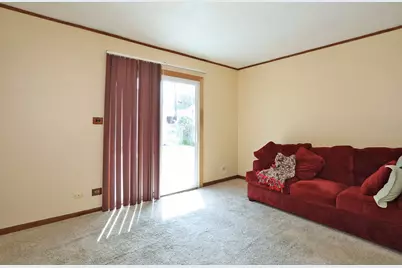 2055 Shepard Road, Hoffman Estates, IL 60169 - Photo 10