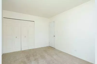 2055 Shepard Road, Hoffman Estates, IL 60169 - Photo 16