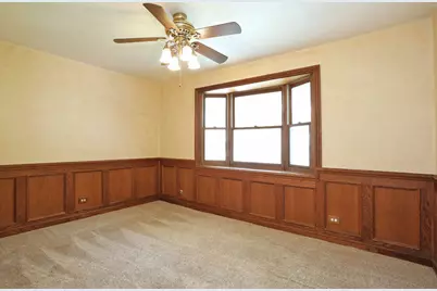 2055 Shepard Road, Hoffman Estates, IL 60169 - Photo 8