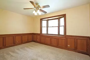 2055 Shepard Rd, Hoffman Estates, IL 60169 - Photo 8
