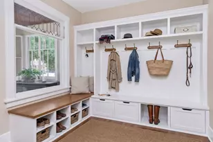 2 S Stough St, Hinsdale, IL 60521 - Photo 8
