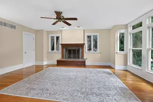 2 S Stough St, Hinsdale, IL 60521 - Photo 24