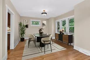 2 S Stough St, Hinsdale, IL 60521 - Photo 10