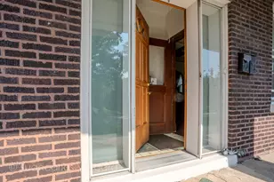 4917 S Karlov Ave, Chicago, IL 60632 - Photo 4