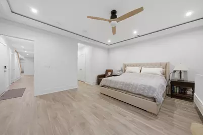 1366 W Walton Street #1E, Chicago, IL 60642 - Photo 24