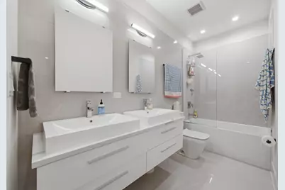 1366 W Walton Street #1E, Chicago, IL 60642 - Photo 30