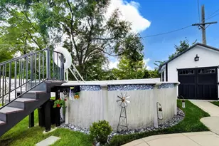 519 Garnsey Ave, Joliet, IL 60432 - Photo 38