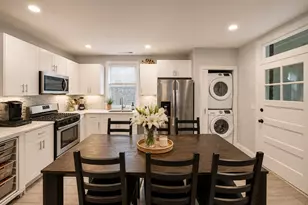 4836 W Barry Ave, Chicago, IL 60641 - Photo 20