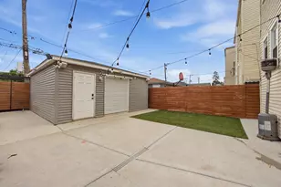 4836 W Barry Ave, Chicago, IL 60641 - Photo 36
