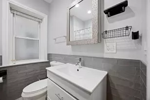 4836 W Barry Ave, Chicago, IL 60641 - Photo 16