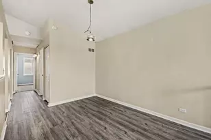 1033 Symphony Dr, Aurora, IL 60504 - Photo 6