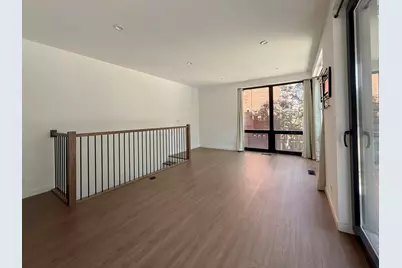 3710 N Kenmore Avenue #1, Chicago, IL 60613 - Photo 4