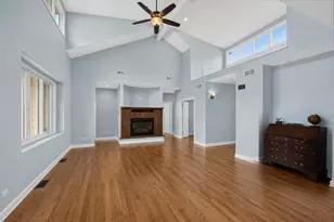 4938 W 116th St, Alsip, IL 60803 - Photo 2