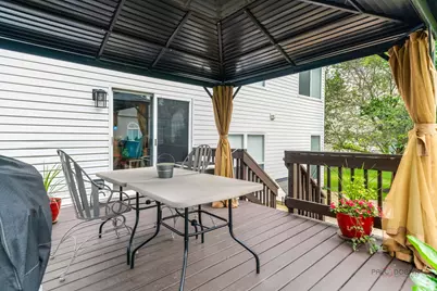 5513 Alexandria Drive, Lake in the Hills, IL 60156 - Photo 30