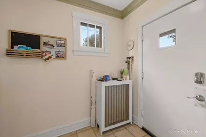 1711 Hartrey Avenue, Evanston, IL 60201 - Photo 2