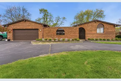 24262 W Rose Avenue, Lake Zurich, IL 60047 - Photo 1
