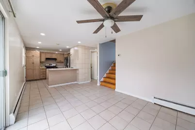 8837 Robin Drive, Des Plaines, IL 60016 - Photo 10