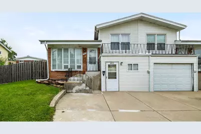 8837 Robin Drive, Des Plaines, IL 60016 - Photo 1