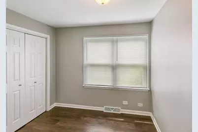 15403 Cherry Lane, Markham, IL 60428 - Photo 12