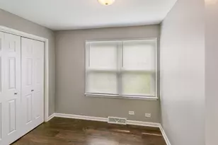 15403 Cherry Ln, Markham, IL 60428 - Photo 12