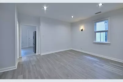 2932 N Lakewood Avenue #1, Chicago, IL 60657 - Photo 14