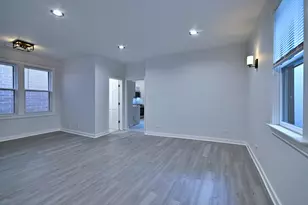 2932 N Lakewood Ave, Chicago, IL 60657 - Photo 6