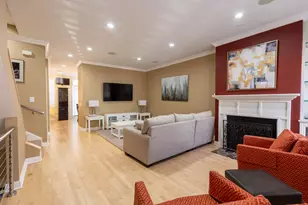 1125 W Monroe St, Chicago, IL 60607 - Photo 12