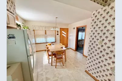 6214 N Karlov Avenue, Chicago, IL 60646 - Photo 12