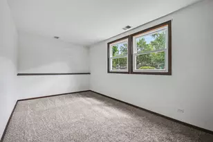 101 S Lancaster Dr, Bolingbrook, IL 60440 - Photo 24