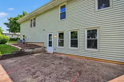 101 S Lancaster Drive, Bolingbrook, IL 60440 - Photo 28
