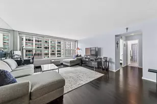 3600 N Lake Shore Dr, Chicago, IL 60613 - Photo 2