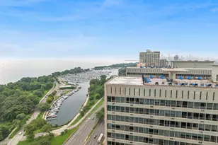 3600 N Lake Shore Dr, Chicago, IL 60613 - Photo 12