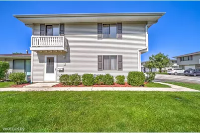 1309 Yarmouth Court #1309, Schaumburg, IL 60193 - Photo 2