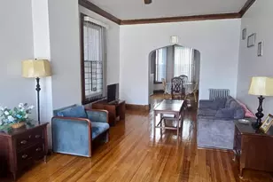 6836 S Calumet Ave, Chicago, IL 60637 - Photo 4