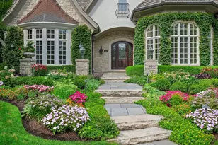 909 Cleveland Rd, Hinsdale, IL 60521 - Photo 4