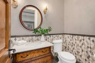 909 Cleveland Rd, Hinsdale, IL 60521 - Photo 40