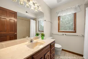 519 Calduto Cir, Villa Park, IL 60181 - Photo 20