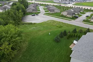4556 Marsh Hawk Dr, Loves Park, IL 61111 - Photo 1