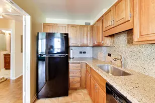 [Address not provided], Chicago, IL 60610 - Photo 8