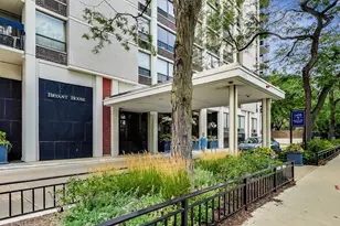 [Address not provided], Chicago, IL 60610 - Photo 2